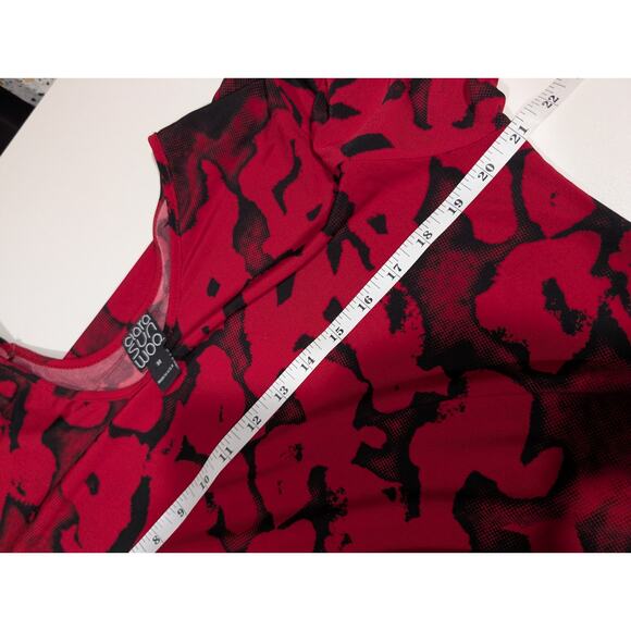 Clara Sun Woo Top Womens Medium Red Black Floral Tunic Art to Wear - Picture 7 of 9